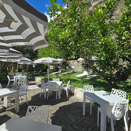 Sorriso Отель Вернацца