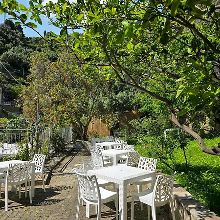 ホテル Sorriso 2*